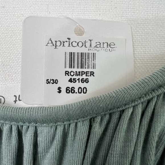 NWT Wasabi + Mint Romper - Picture 3 of 8